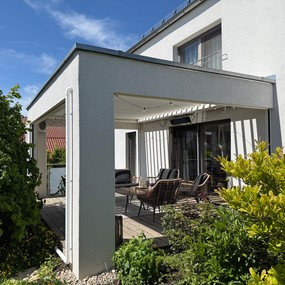 20250520_093404822_ios