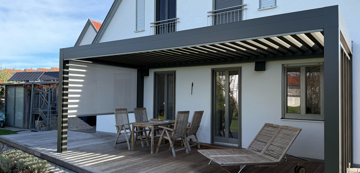 Lamellendach mit Zip Screens